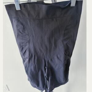 Black High-Waisted Shaping Shorts Compression Panels Ribbed Waistband Size 2X